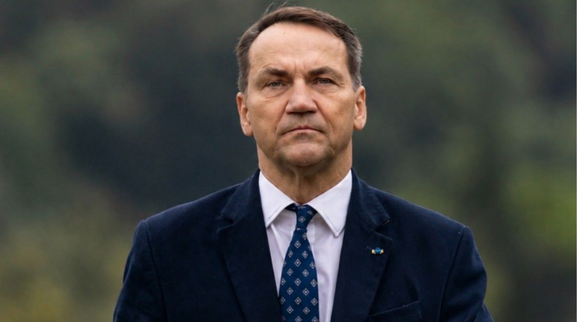 Радослав Сікорський під час публічної дискусії у Президентській бібліотеці та музеї Рональда Рейгана
