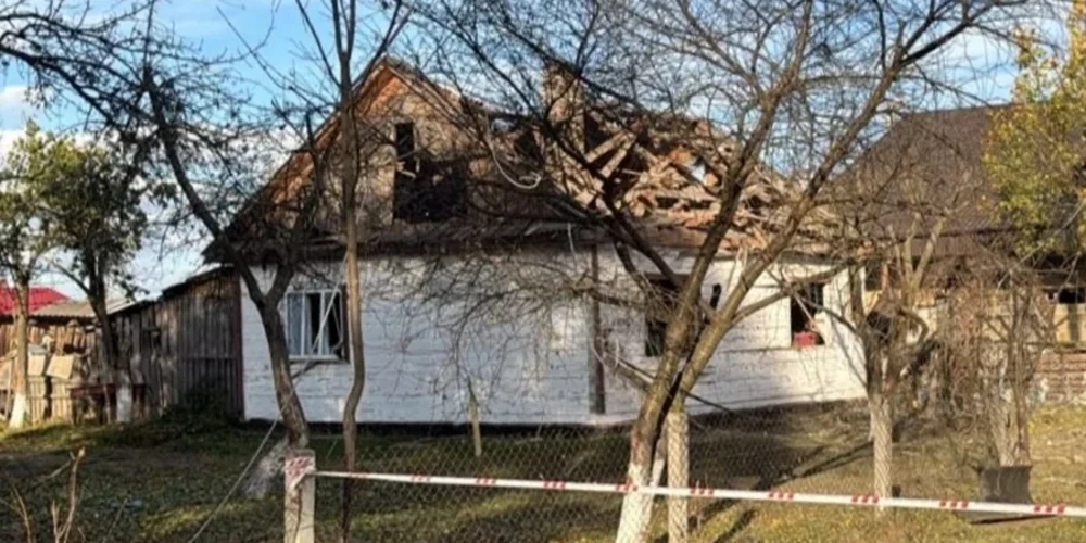 Пошкоджений житловий будинок багатодітної родини на півночі Рівненщини